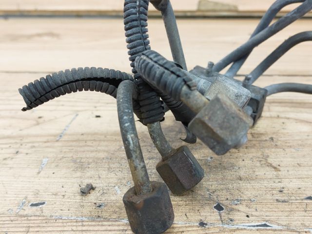 bontott MAZDA PREMACY Nyomócső