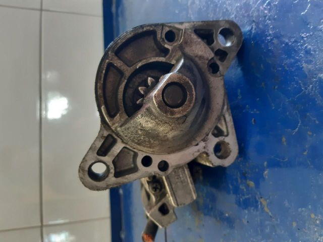 bontott MAZDA PREMACY Önindító