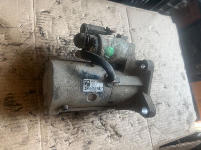 bontott MAZDA PREMACY Önindító