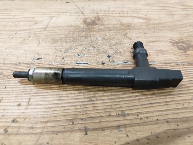 bontott MAZDA PREMACY Porlasztó (1 db)