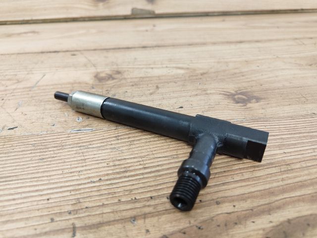 bontott MAZDA PREMACY Porlasztó (1 db)