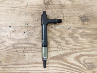 bontott MAZDA PREMACY Porlasztó (1 db)