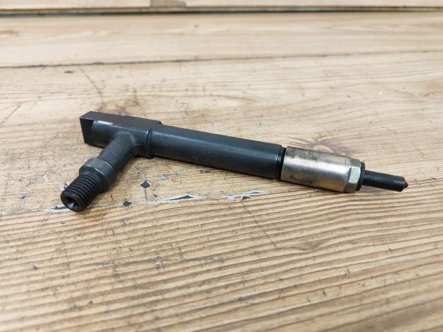 bontott MAZDA PREMACY Porlasztó (1 db)