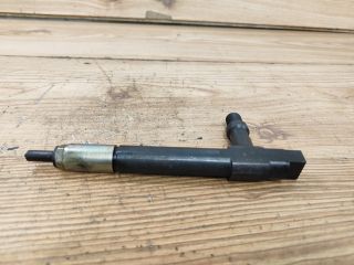 bontott MAZDA PREMACY Porlasztó (1 db)