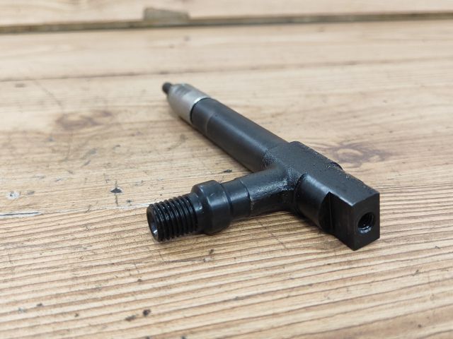 bontott MAZDA PREMACY Porlasztó (1 db)