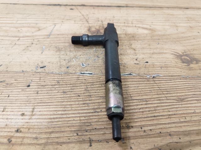 bontott MAZDA PREMACY Porlasztó (1 db)