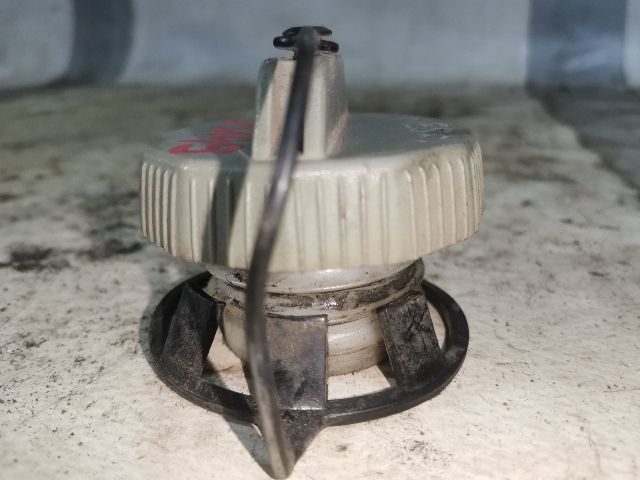 bontott MAZDA PREMACY Tanksapka