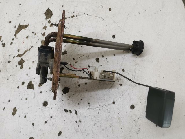 bontott MAZDA PREMACY Üzemanyagszint Jeladó