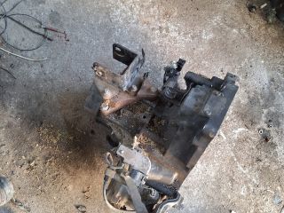 bontott MAZDA PREMACY Váltó (Mechanikus)