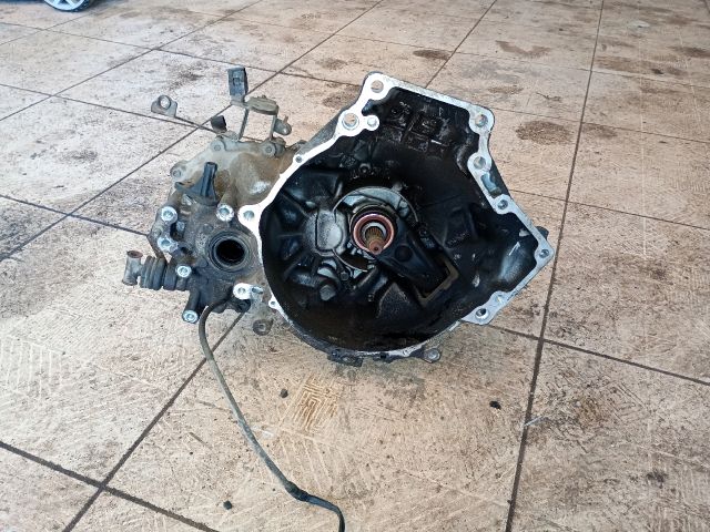 bontott MAZDA PREMACY Váltó (Mechanikus)