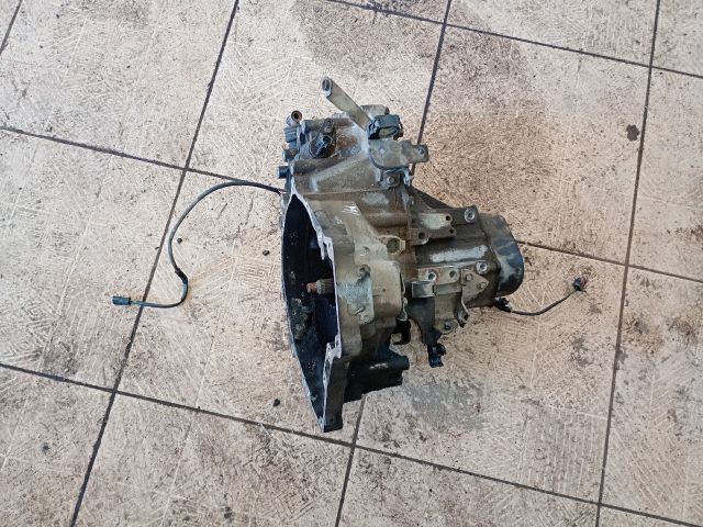 bontott MAZDA PREMACY Váltó (Mechanikus)