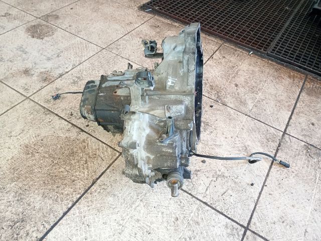 bontott MAZDA PREMACY Váltó (Mechanikus)