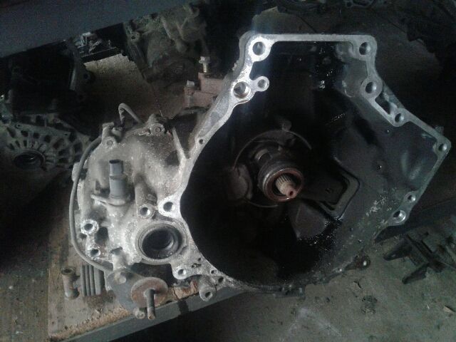 bontott MAZDA PREMACY Váltó (Mechanikus)