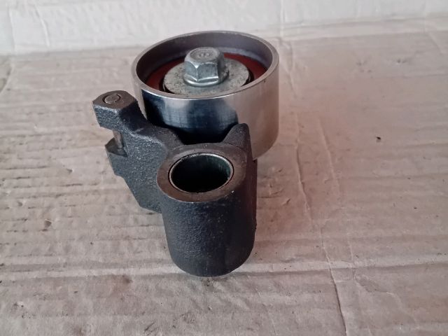 bontott MAZDA PREMACY Vezérlés Lánc / Szíj Feszítő Görgő