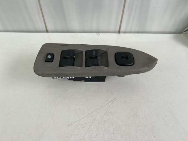 bontott MAZDA PREMACY Ablakemelő Kapcsoló Négyes / Kettes