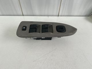 bontott MAZDA PREMACY Ablakemelő Kapcsoló Négyes / Kettes