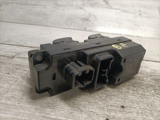 bontott MAZDA PREMACY Ablakemelő Kapcsoló Négyes / Kettes