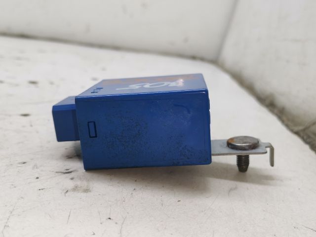 bontott MAZDA PREMACY Ablaktörlő Relé