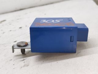 bontott MAZDA PREMACY Ablaktörlő Relé