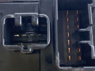 bontott MAZDA PREMACY Bal első Ablakemelő Kapcsoló