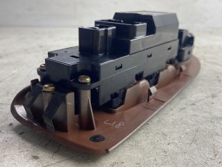 bontott MAZDA PREMACY Bal első Ablakemelő Kapcsoló