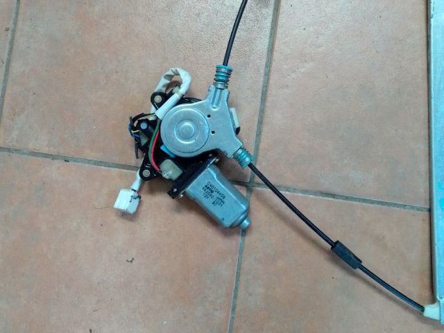 bontott MAZDA PREMACY Bal első Ablakemelő Szerkezet (Elektromos)