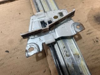 bontott MAZDA PREMACY Bal első Ablakemelő Szerkezet (Elektromos)