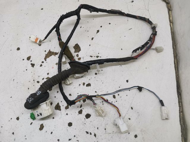 bontott MAZDA PREMACY Bal első Ajtó Kábelköteg