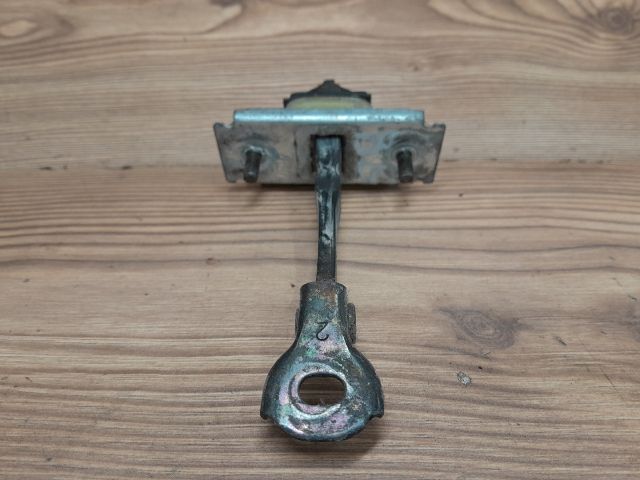 bontott MAZDA PREMACY Bal első Ajtóhatároló