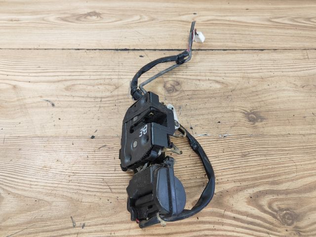 bontott MAZDA PREMACY Bal első Ajtózár