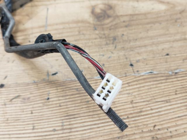 bontott MAZDA PREMACY Bal első Ajtózár