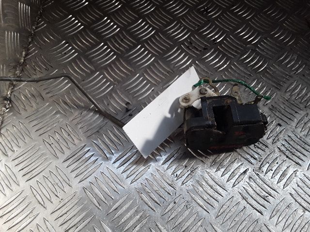 bontott MAZDA PREMACY Bal első Ajtózár