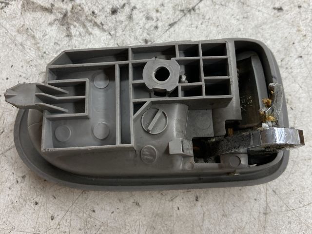 bontott MAZDA PREMACY Bal első Belső Kilincs