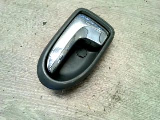 bontott MAZDA PREMACY Bal első Belső Kilincs