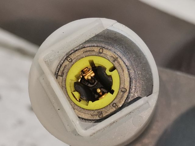 bontott MAZDA PREMACY Bal első Biztonsági Öv