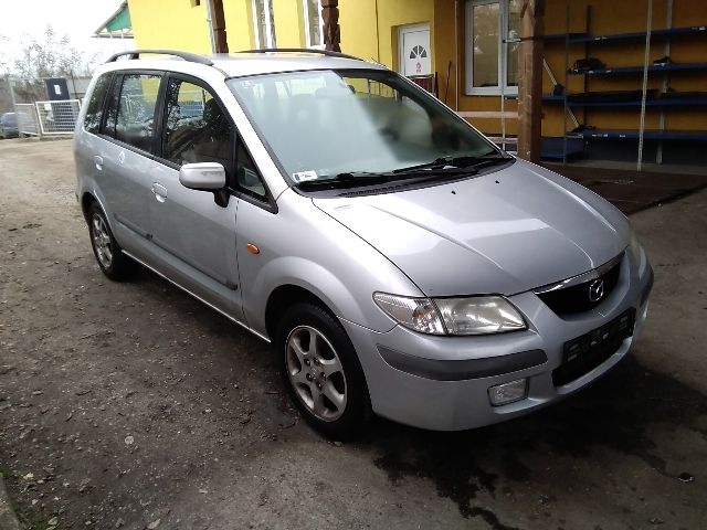 bontott MAZDA PREMACY Bal első Dobbetét (Kerékjárati, Műanyag)