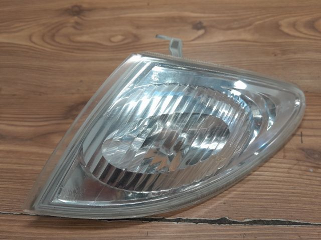 bontott MAZDA PREMACY Bal első Irányjelző