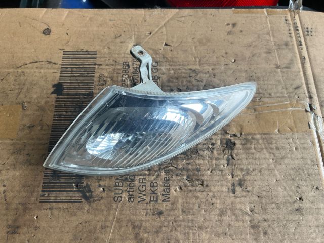 bontott MAZDA PREMACY Bal első Irányjelző