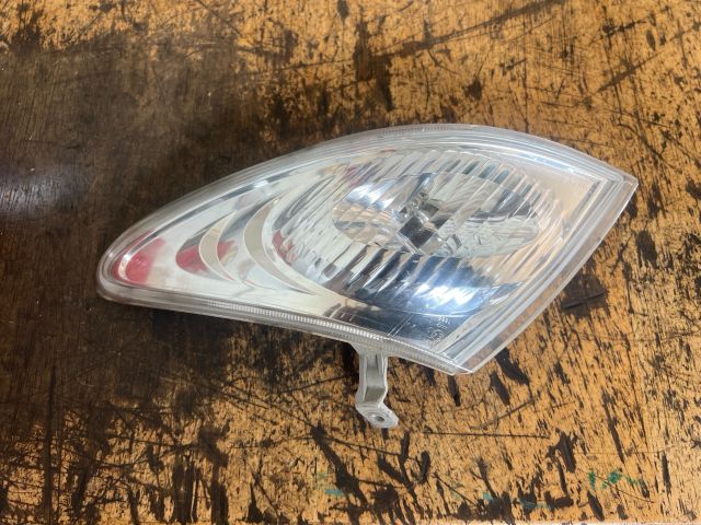 bontott MAZDA PREMACY Bal első Irányjelző