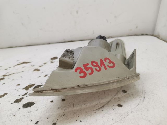 bontott MAZDA PREMACY Bal első Irányjelző