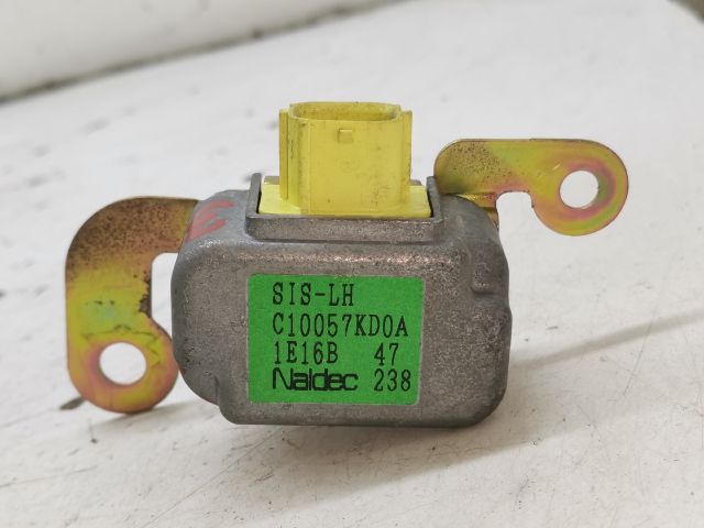 bontott MAZDA PREMACY Bal első Oldal Ütközés Érzékelő