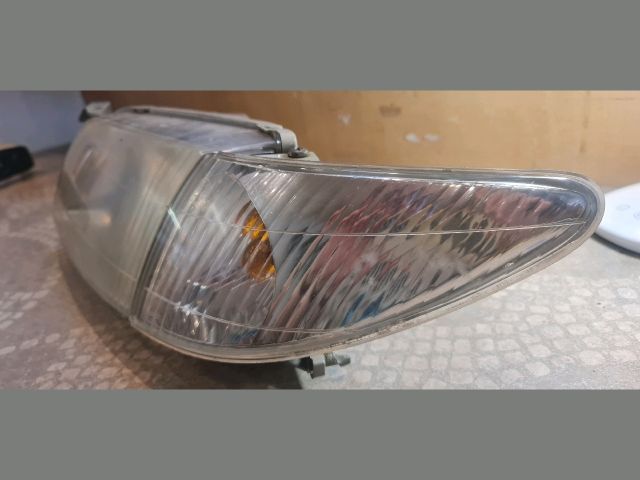 bontott MAZDA PREMACY Bal Fényszóró