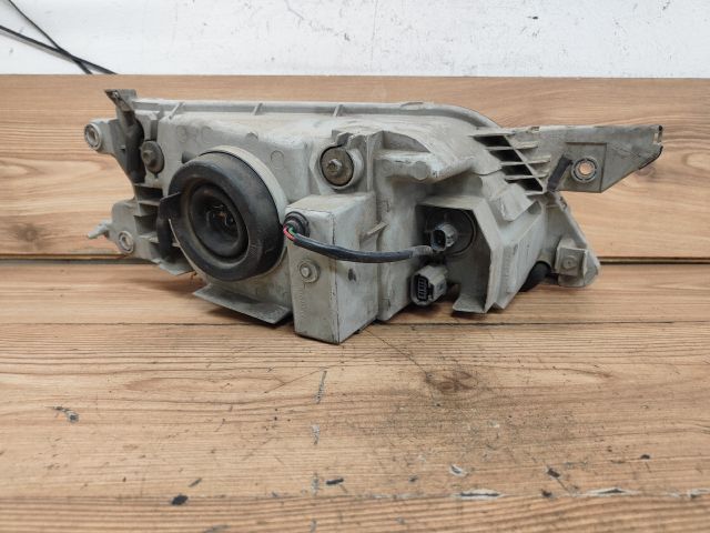 bontott MAZDA PREMACY Bal Fényszóró