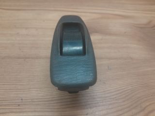 bontott MAZDA PREMACY Bal hátsó Ablakemelő Kapcsoló