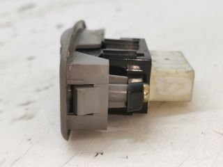 bontott MAZDA PREMACY Bal hátsó Ablakemelő Kapcsoló