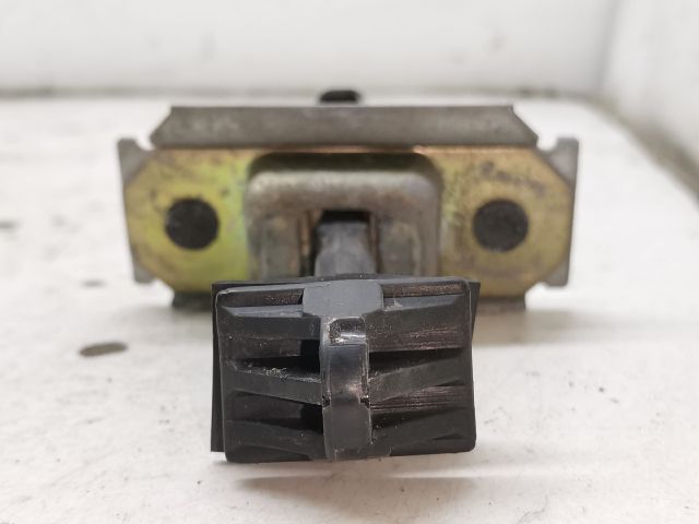 bontott MAZDA PREMACY Bal hátsó Ajtóhatároló