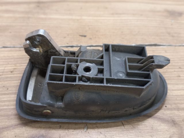 bontott MAZDA PREMACY Bal hátsó Belső Kilincs