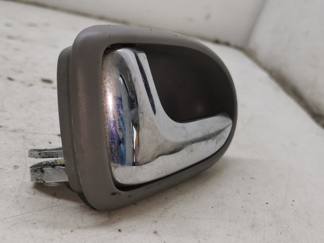 bontott MAZDA PREMACY Bal hátsó Belső Kilincs