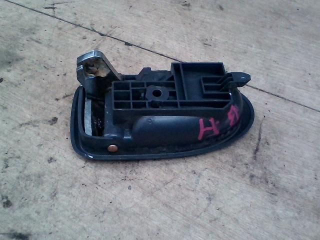 bontott MAZDA PREMACY Bal hátsó Belső Kilincs