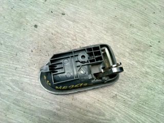 bontott MAZDA PREMACY Bal hátsó Belső Kilincs